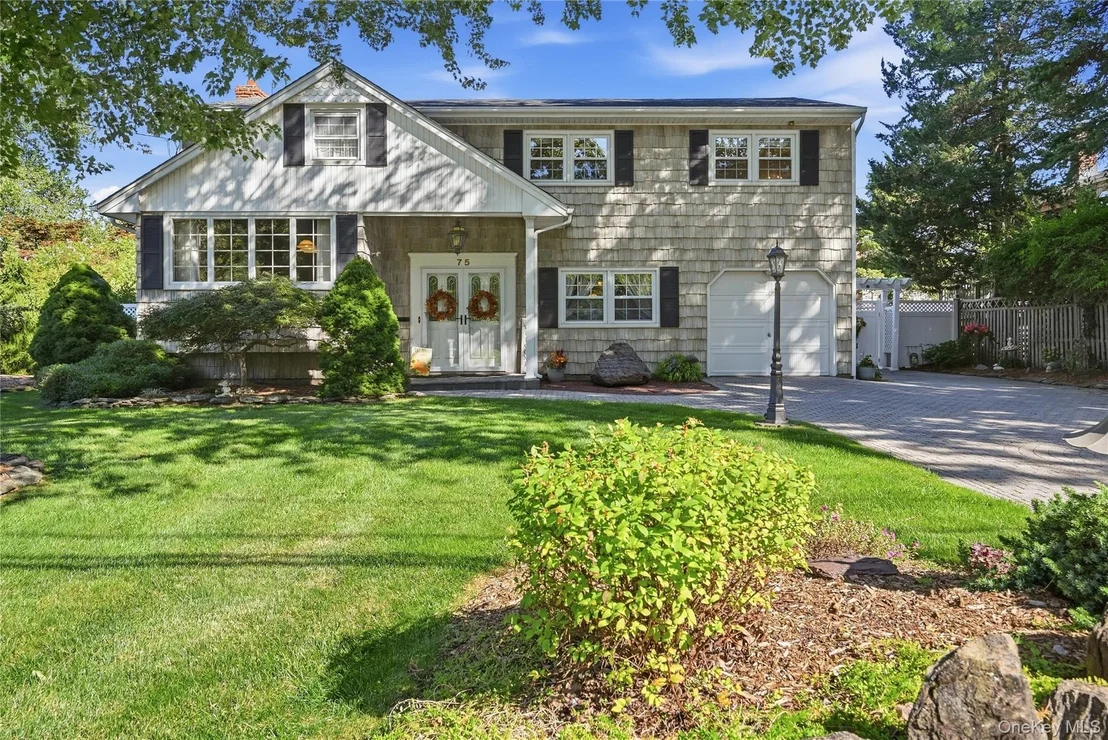 Photo of 75 Bayview Drive