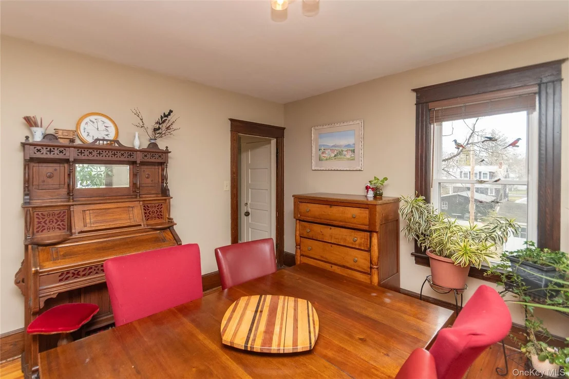 Photo of 17 Streit Avenue