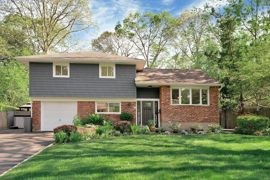 Photo of 24 Harvard Lane