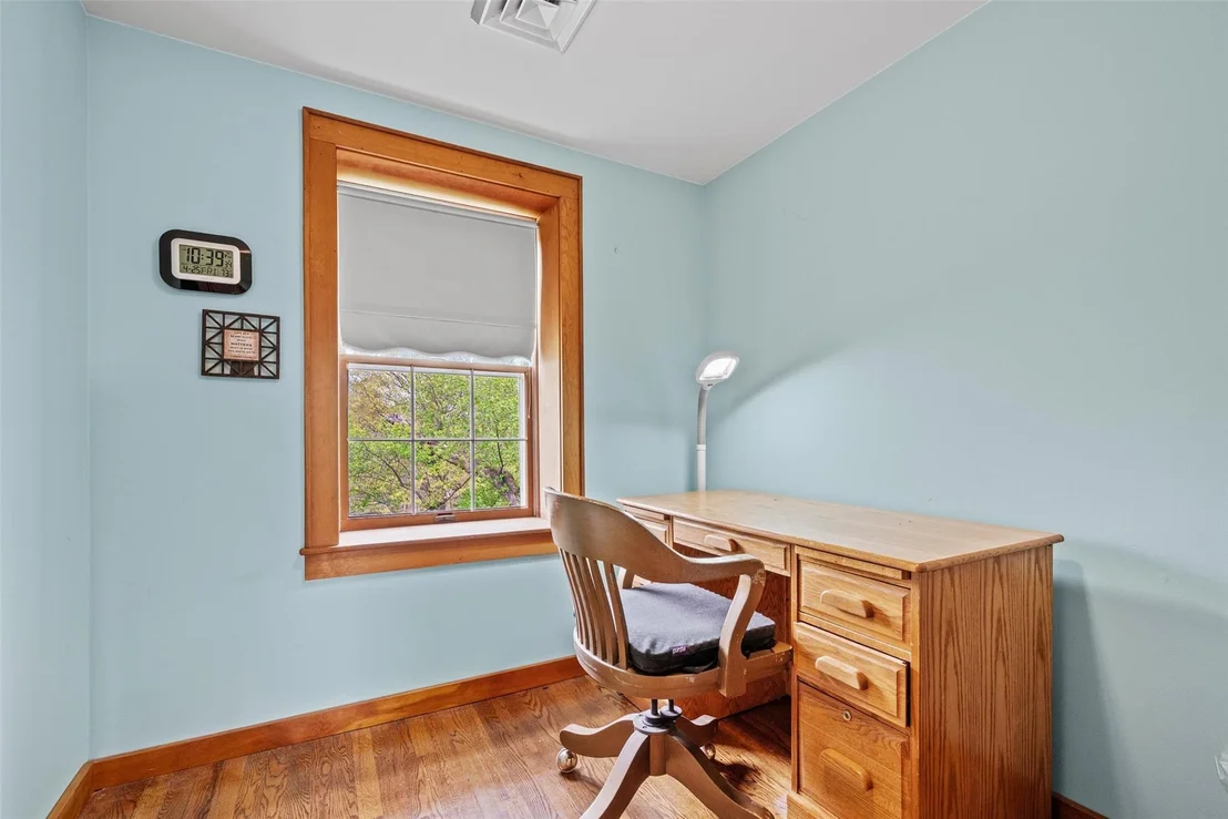 Photo of 353 Berea Road