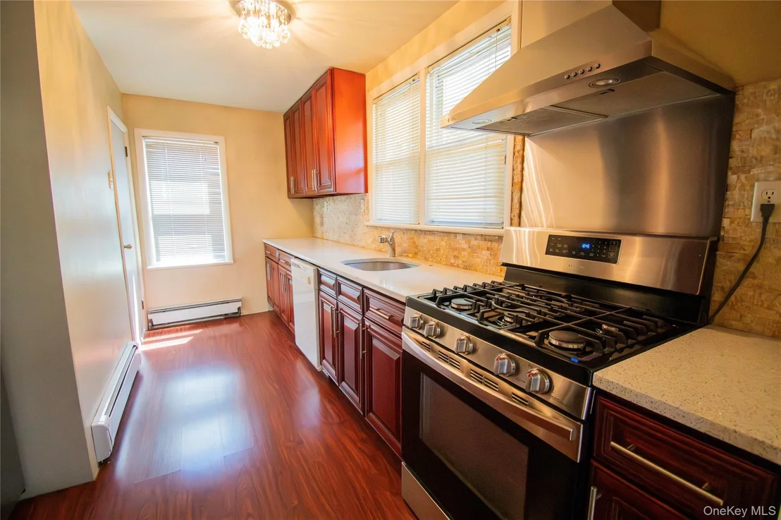 Photo of 828 Jefferson Street