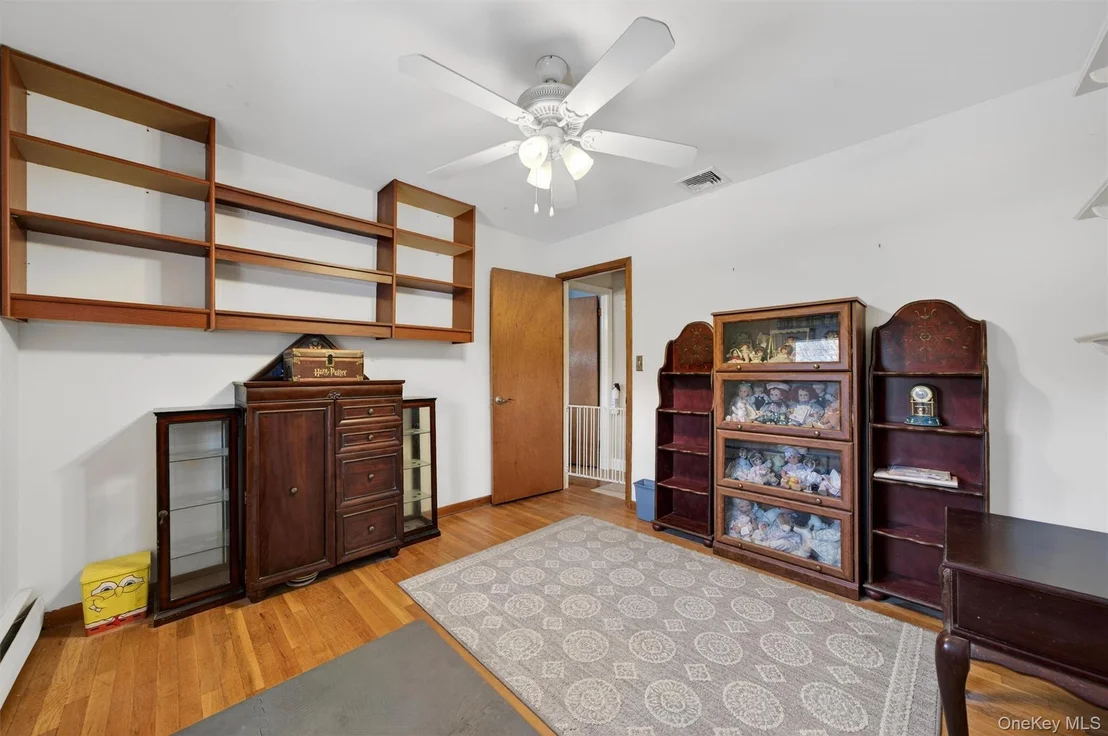 Photo of 21 Scotchtown Drive