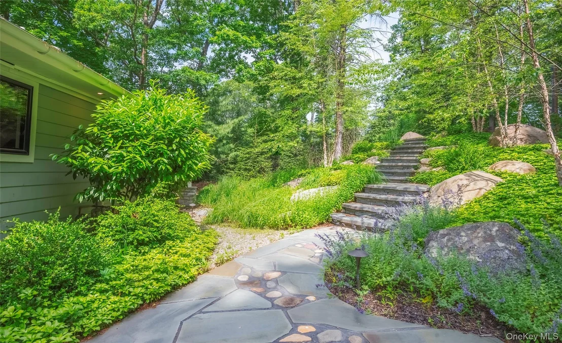 Photo of 45 Bell Circle