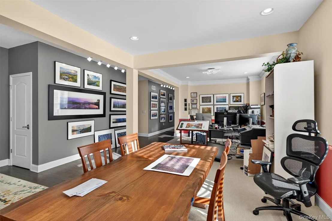 Photo of 21 Cyprus Drive