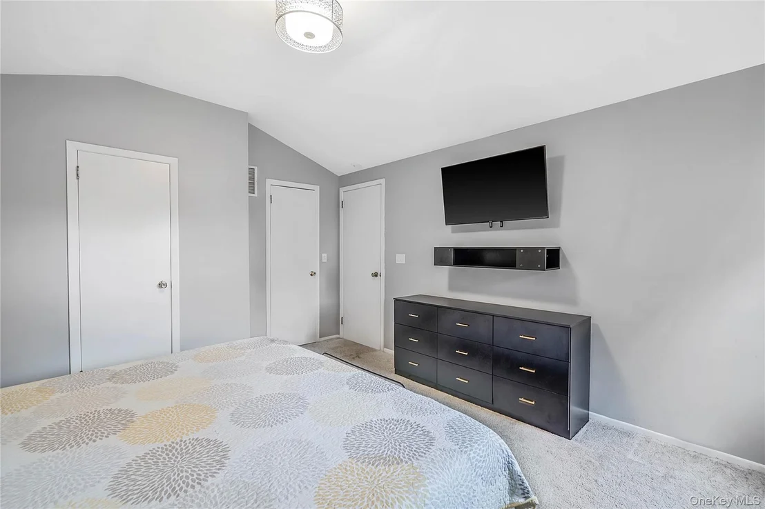 Photo of 2275 Hynes Place