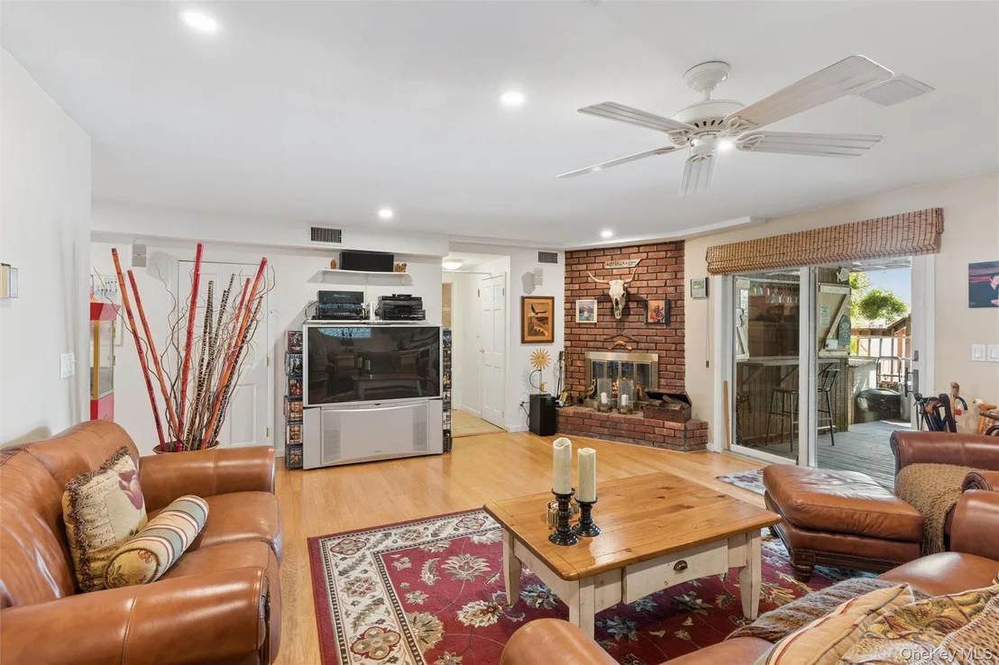 Photo of 2883 Judith Drive