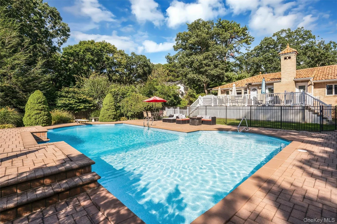 Photo of 96 McCulloch Drive