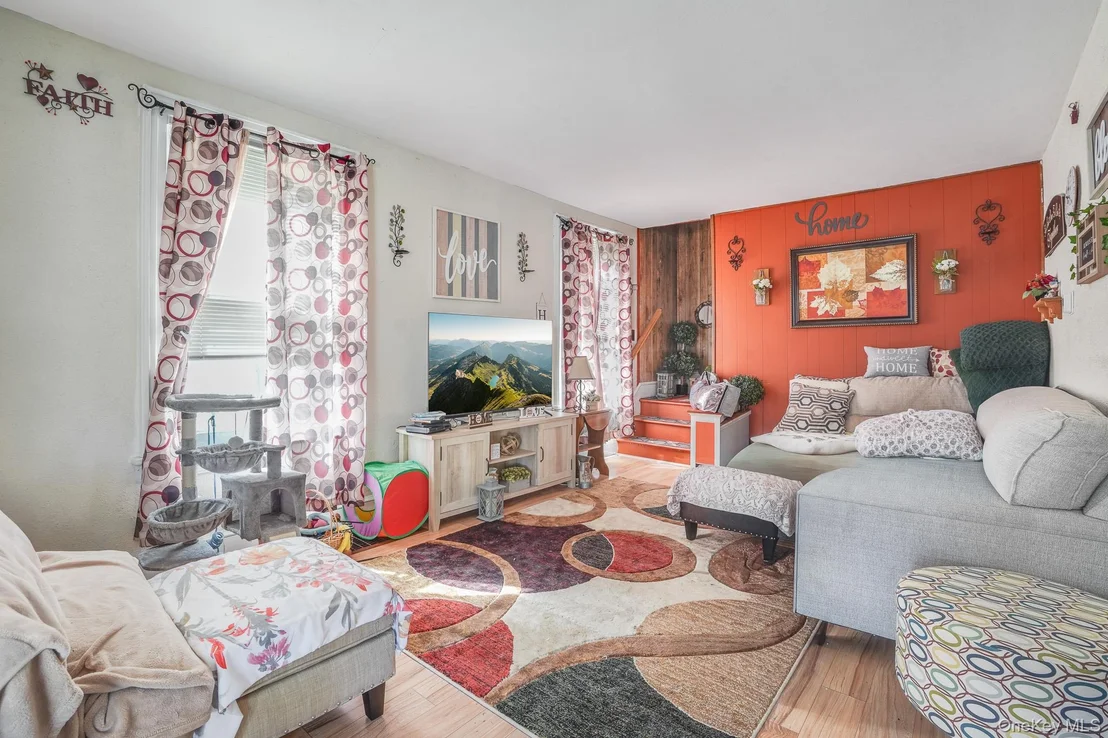 Photo of 23 Lewis Avenue