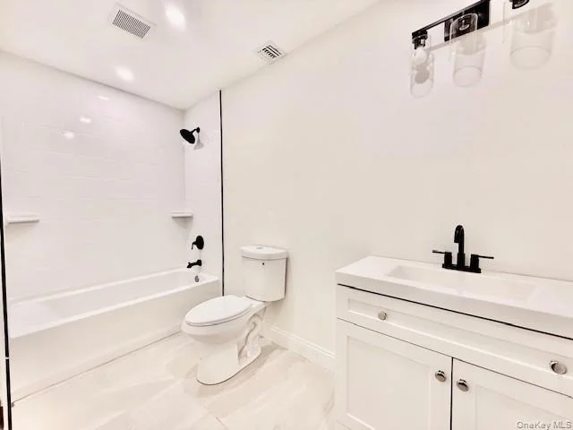Photo of 10 Amarr Drive