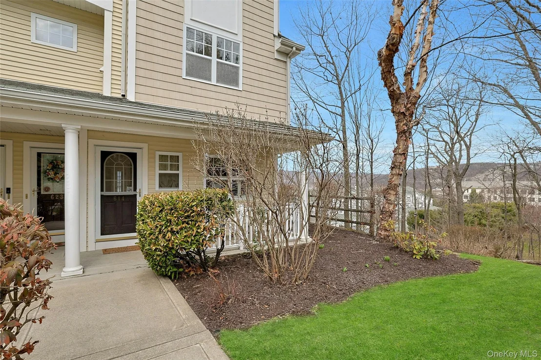 Photo of 614 Viewpoint Terrace