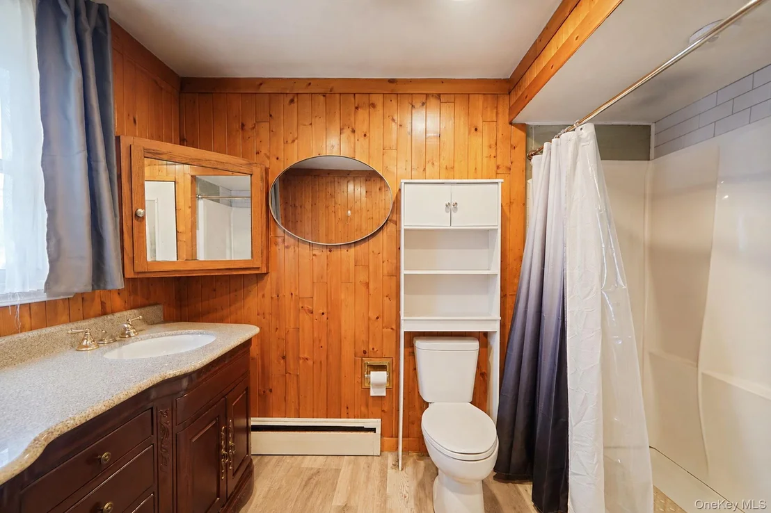 Photo of 85 Applegate Drive