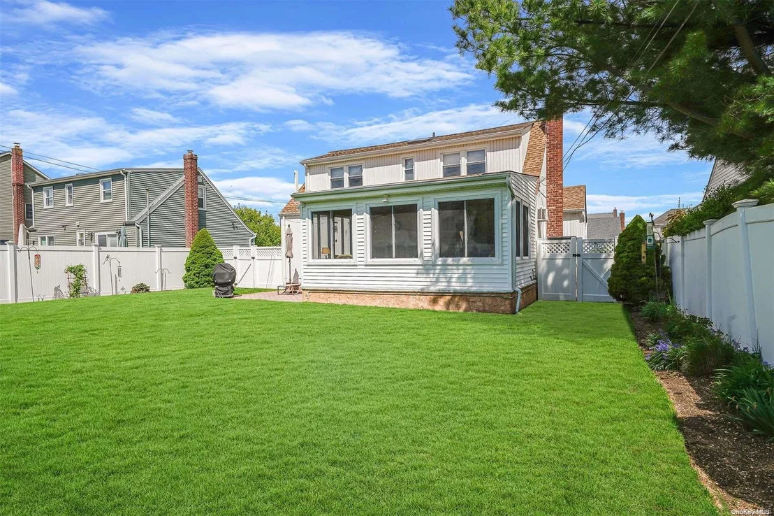 Photo of 2868 Michael Road