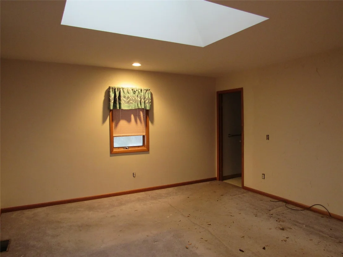 Photo of 166 Manor Lane