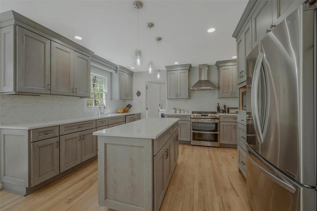 Photo of 19 Emerald Lane