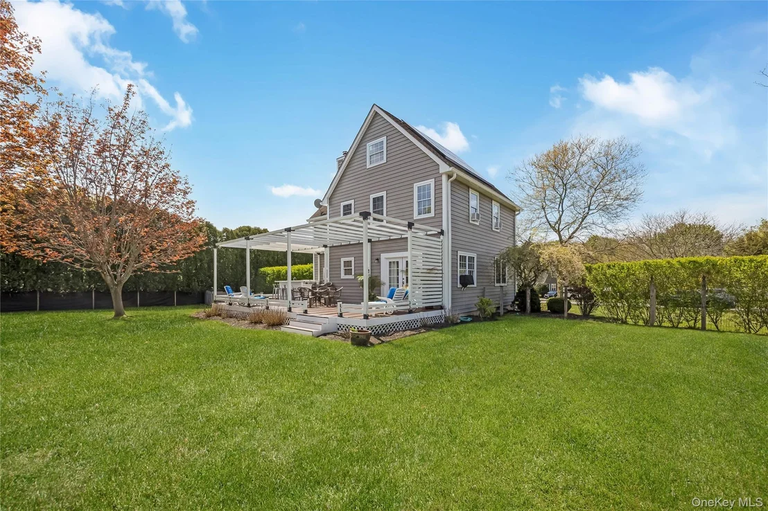 Photo of 56 Arrowhead Avenue