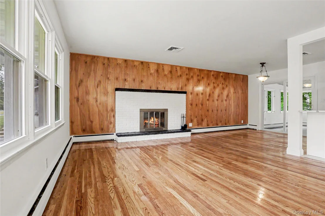 Photo of 12 Roe Drive