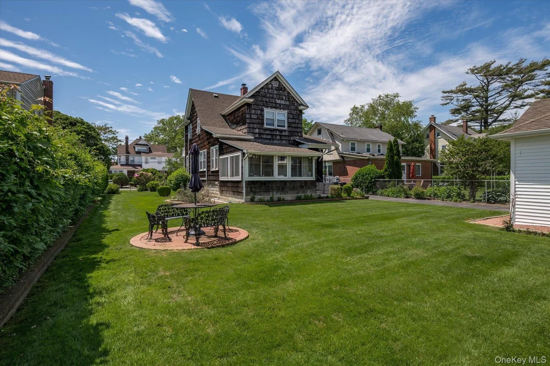 Photo of 311 Locust Avenue