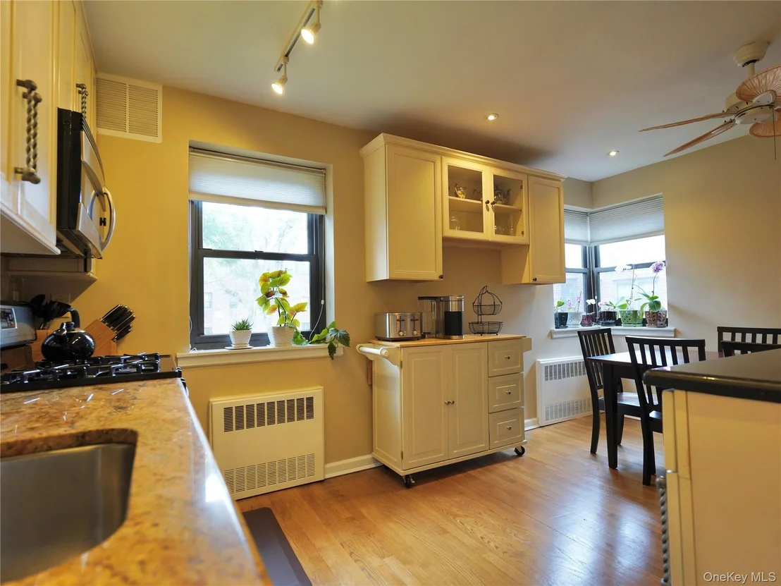 Photo of Unit 3C at 50 Brompton Road