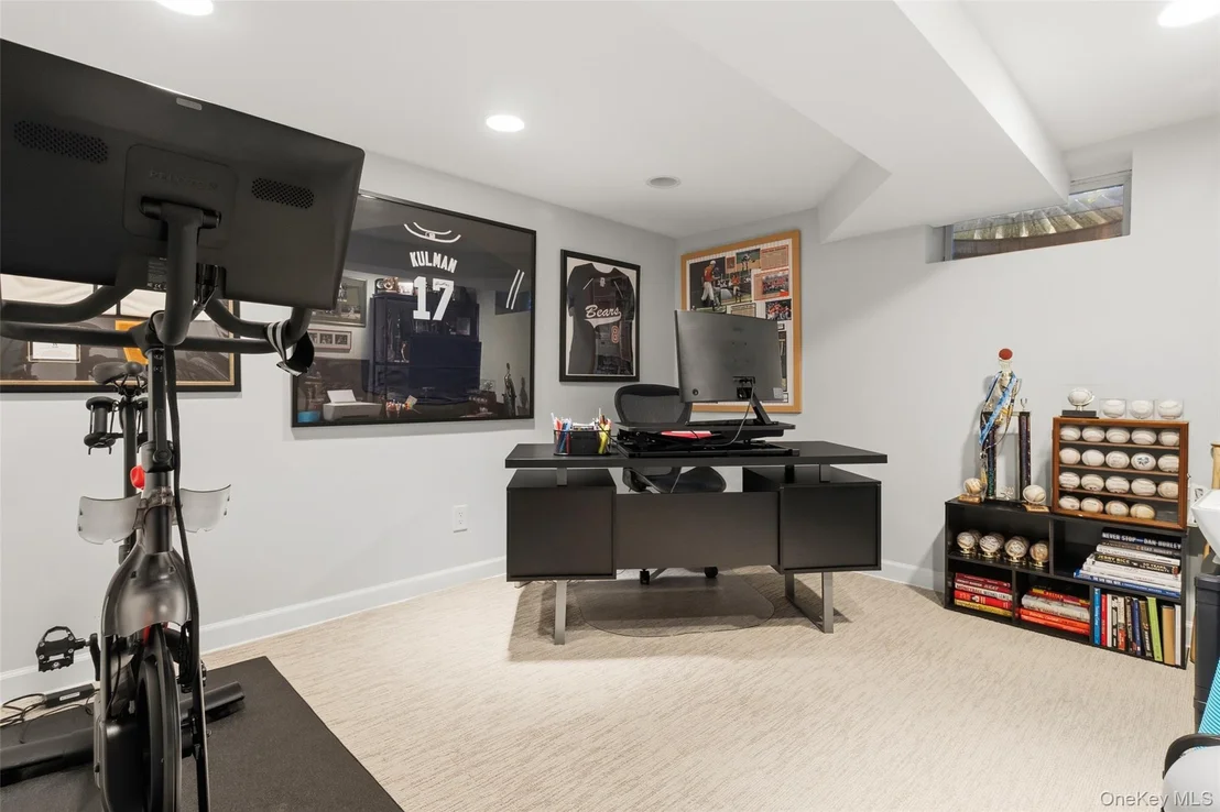 Photo of 116 Huntley Drive
