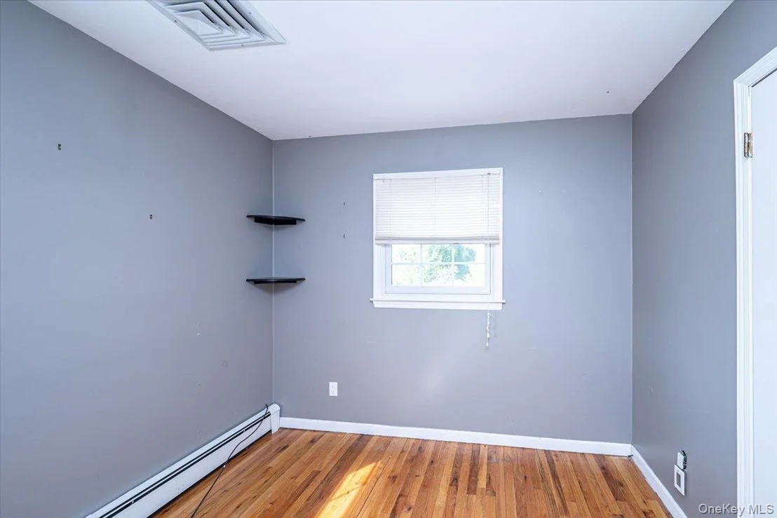 Photo of 22 Oak Lane