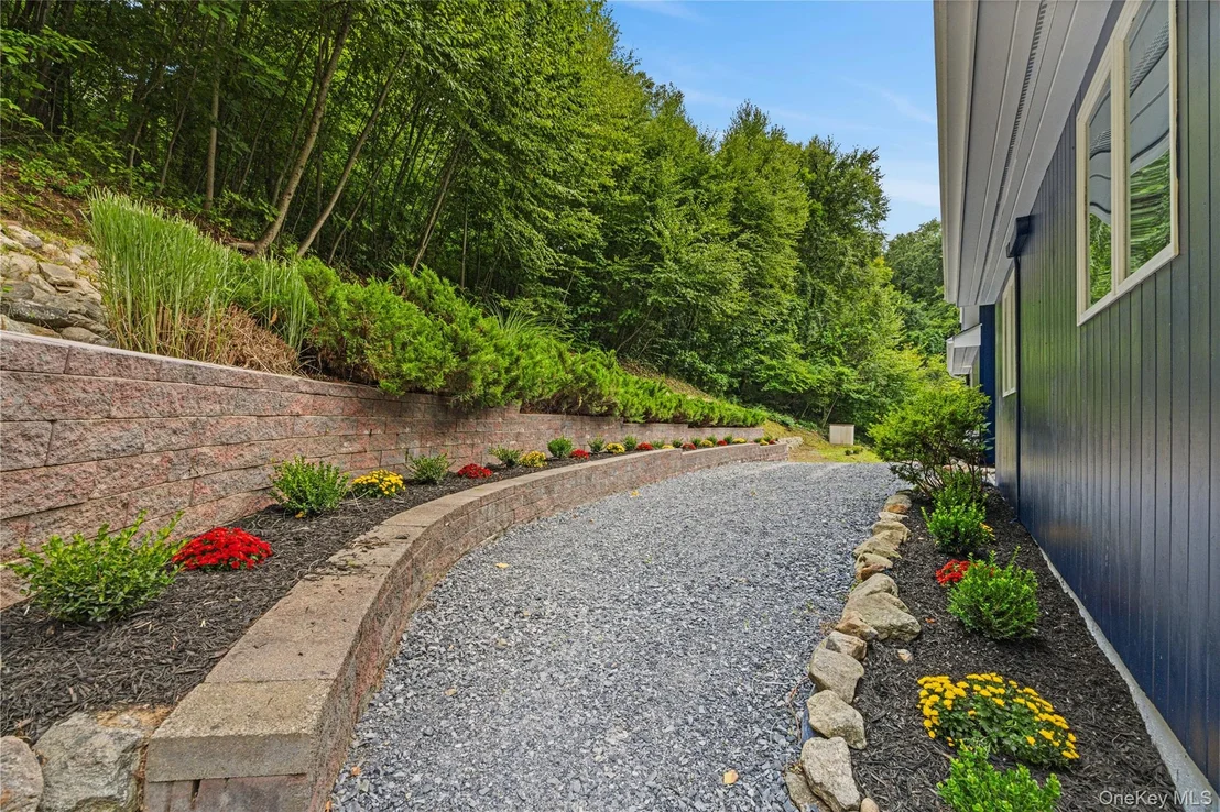 Photo of 24 Babbling Brook Lane
