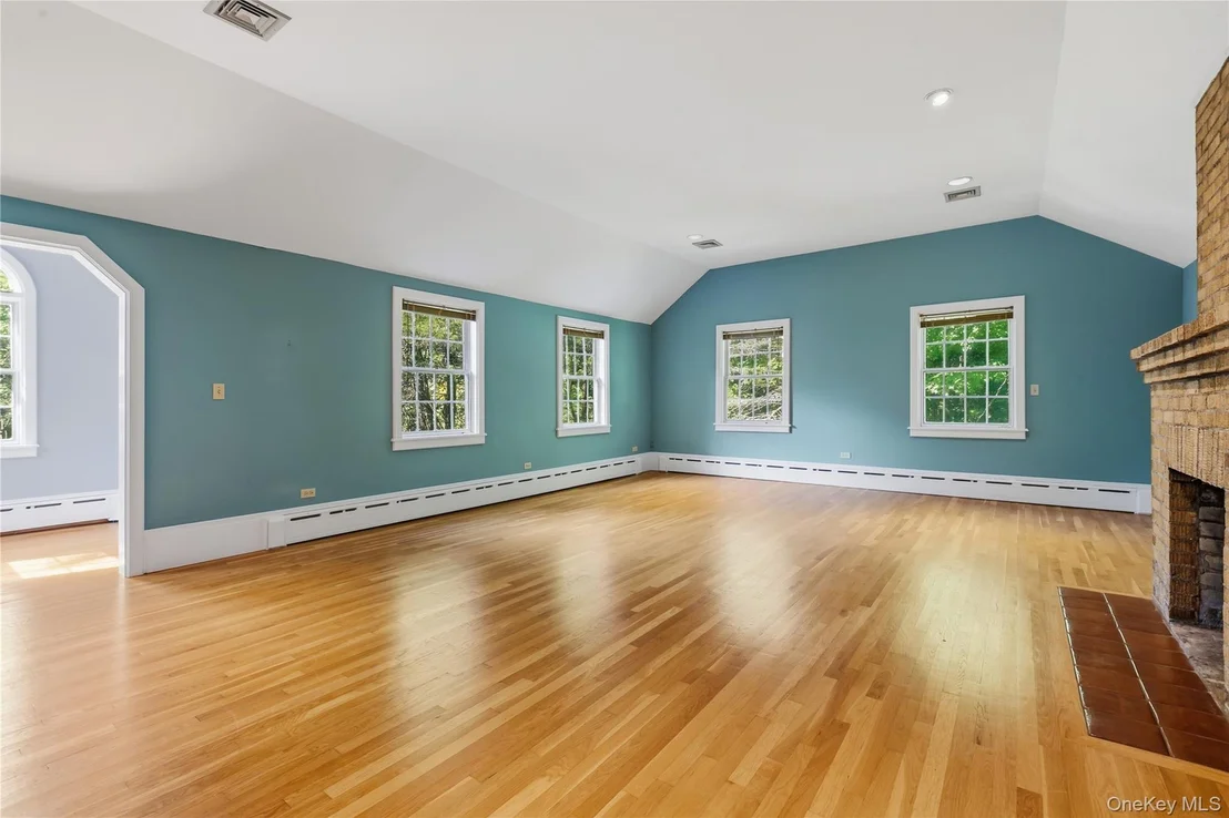 Photo of 81 Glendale Road