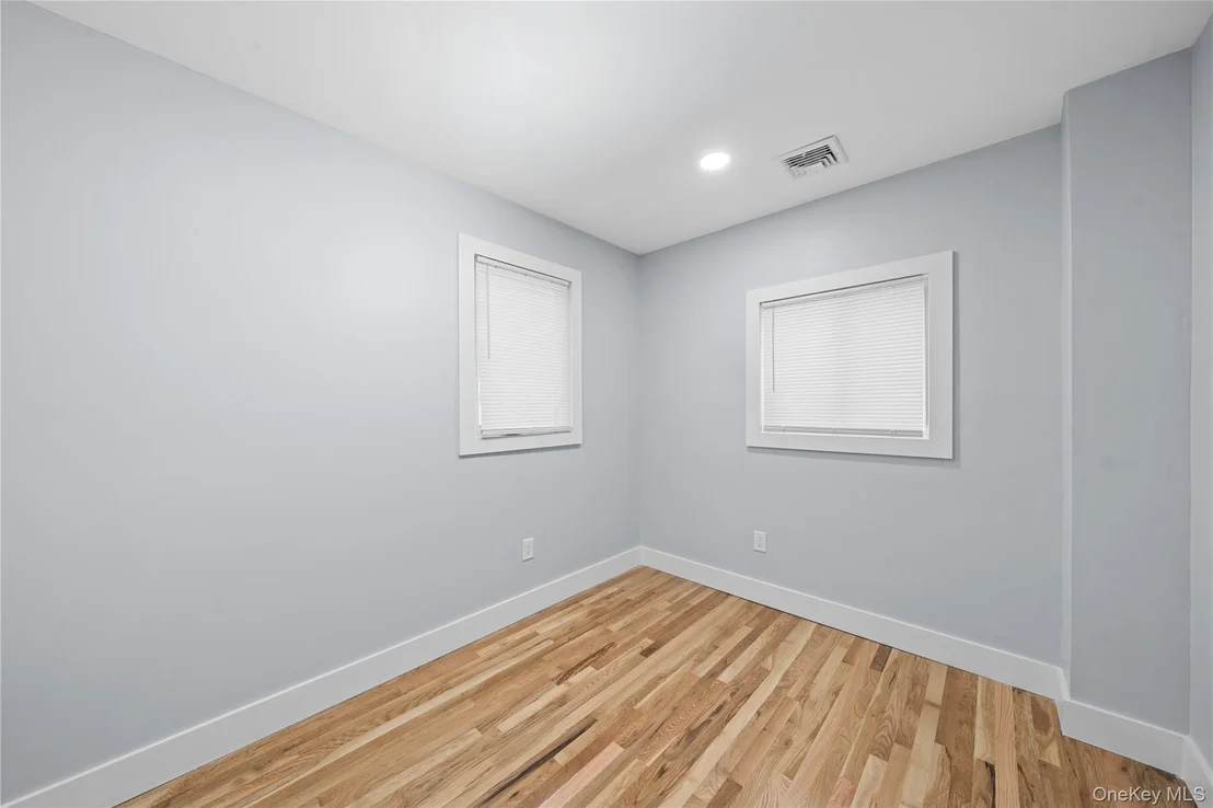 Photo of 16 Laurel Avenue