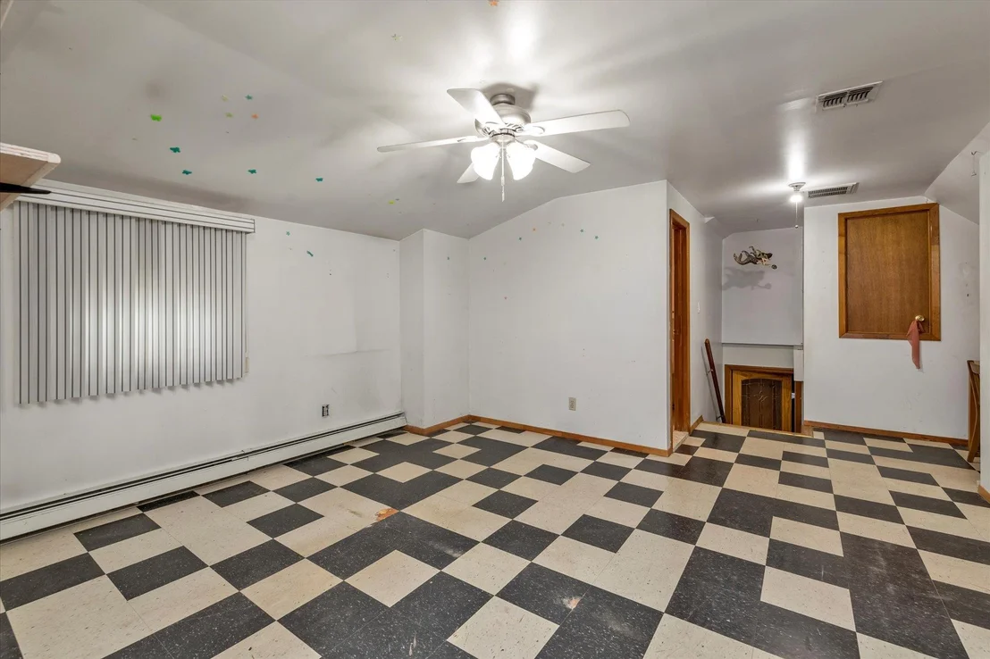 Photo of 920 Clinton Place