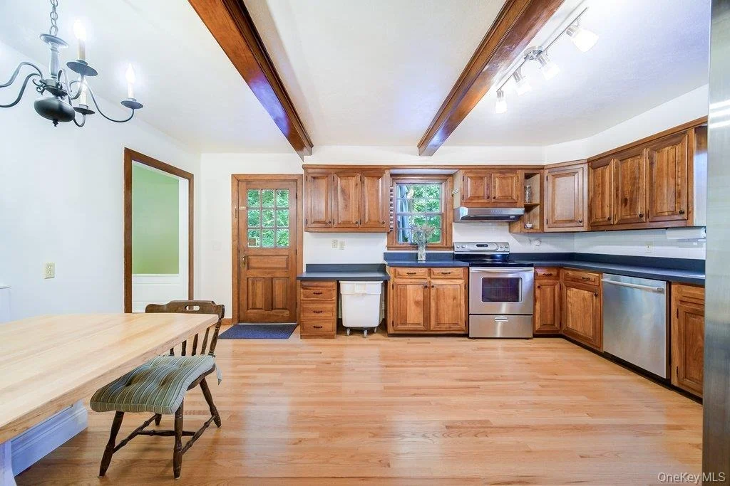 Photo of 57 Forest View Road