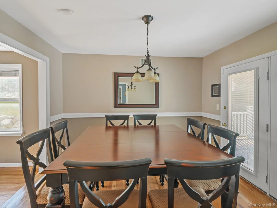 Photo of 30 Larkin Lane