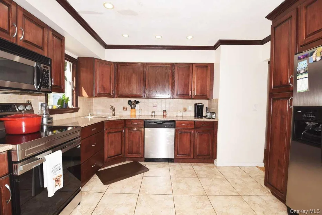 Photo of 90 Cornell Drive