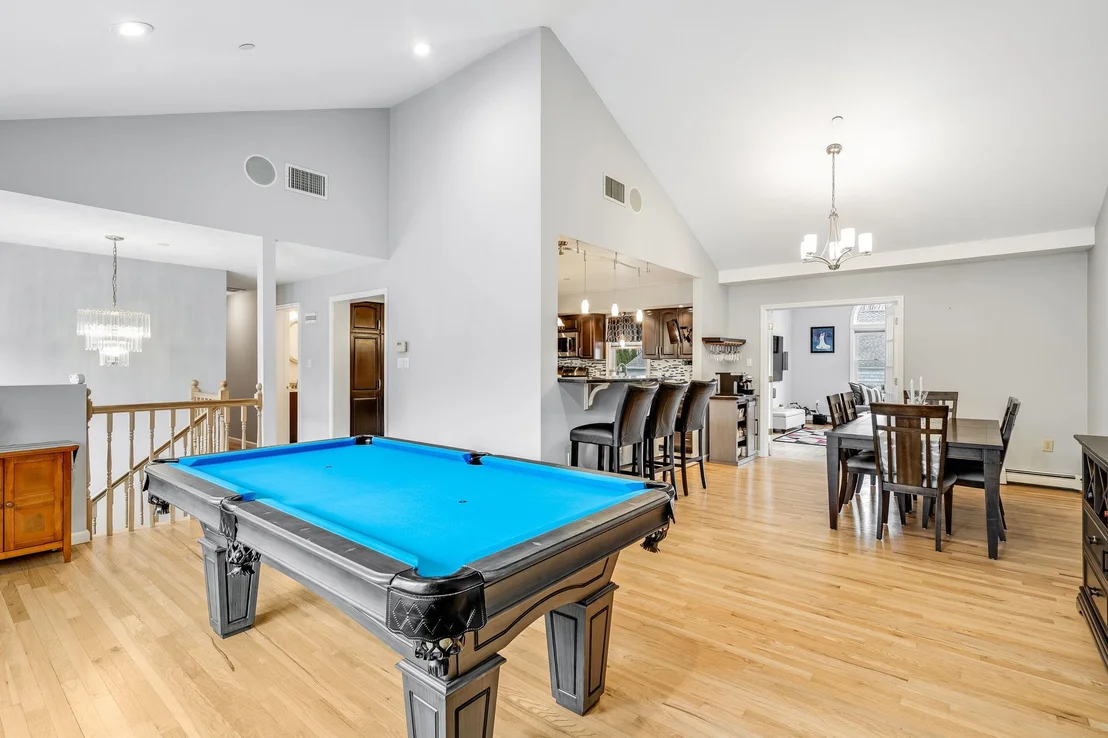Photo of 9 Adelphi Avenue