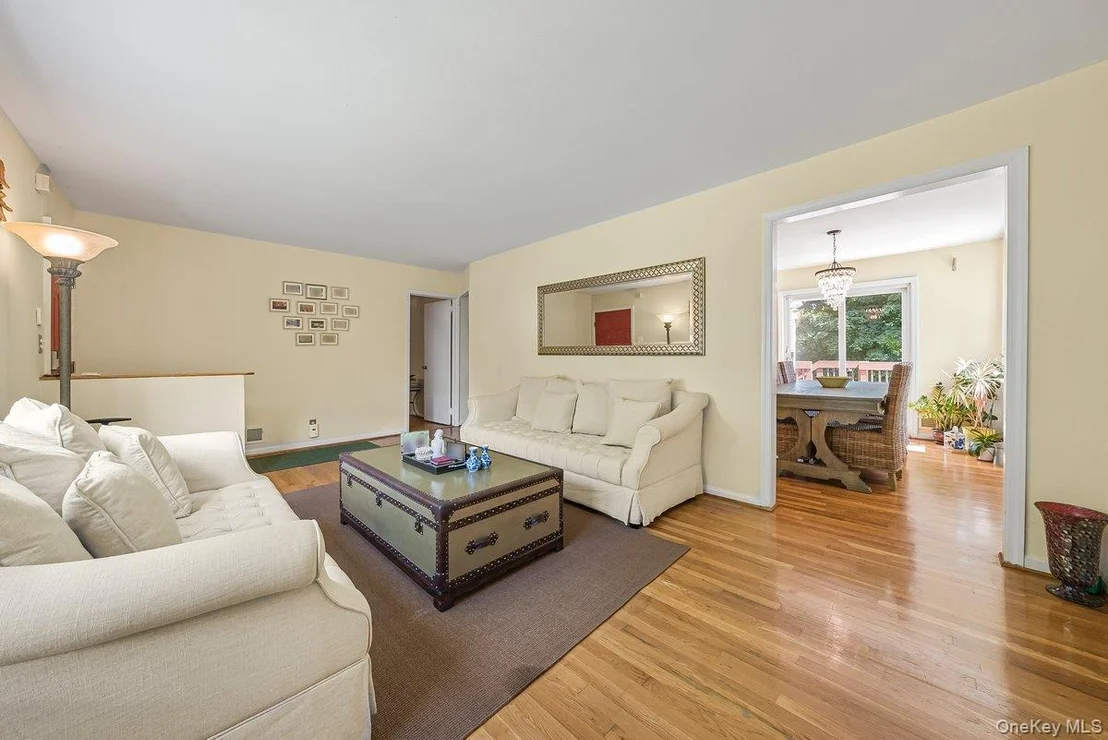 Photo of 104 Lefferts Road