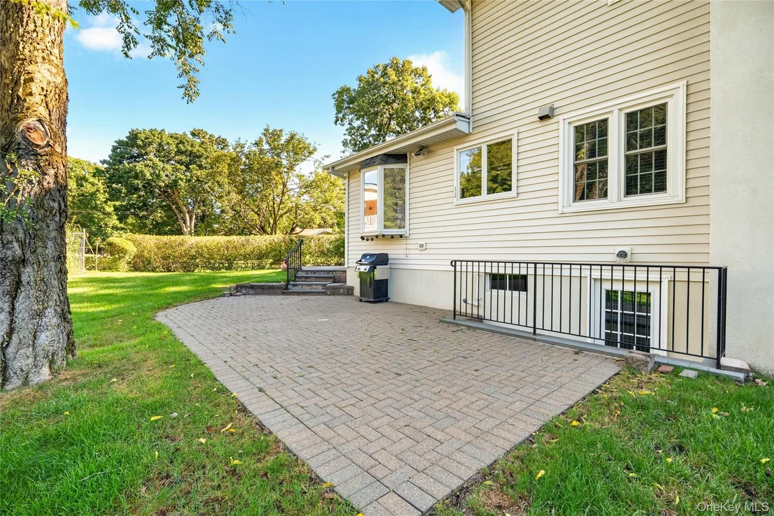 Photo of 4 Wayne Drive