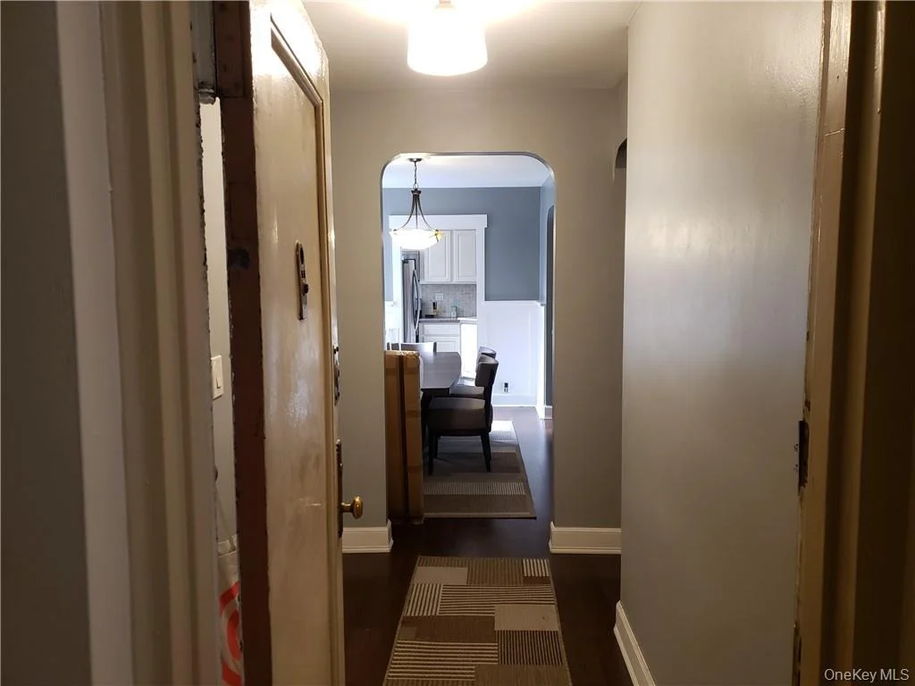 Photo of Unit 1C at 811 Bronx River Road