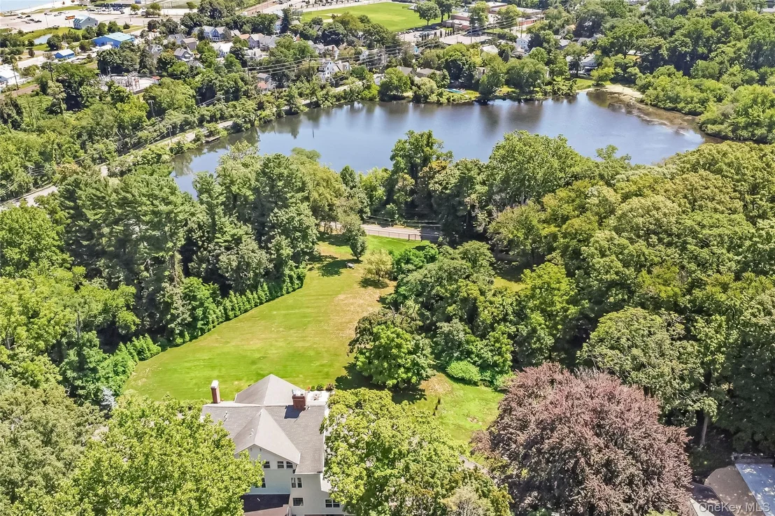 Photo of 314 Mill Hill Road