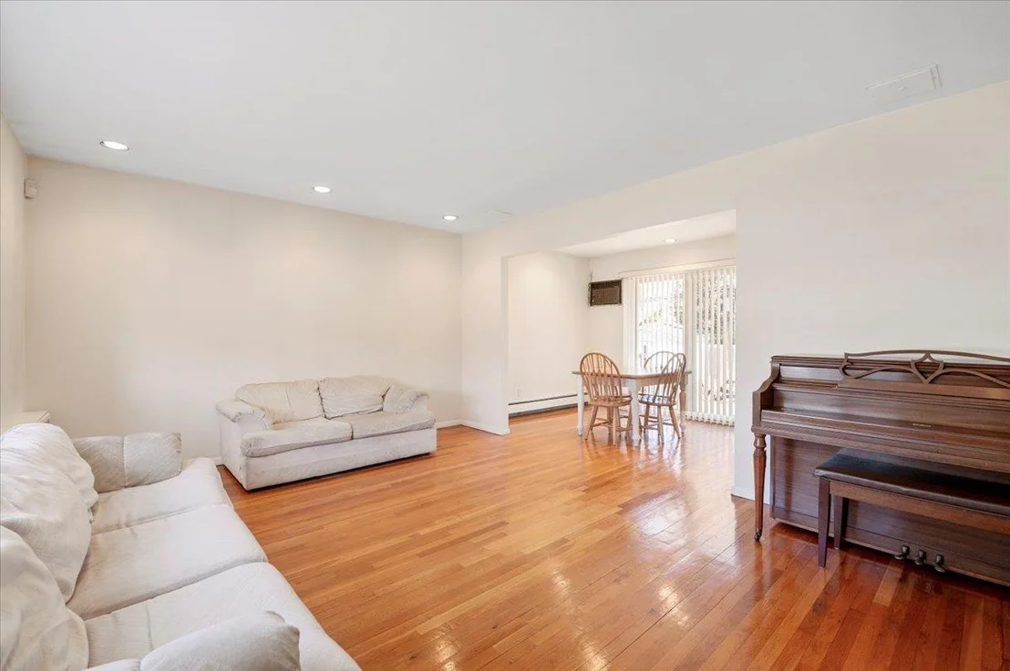Photo of 64 Caffrey Avenue