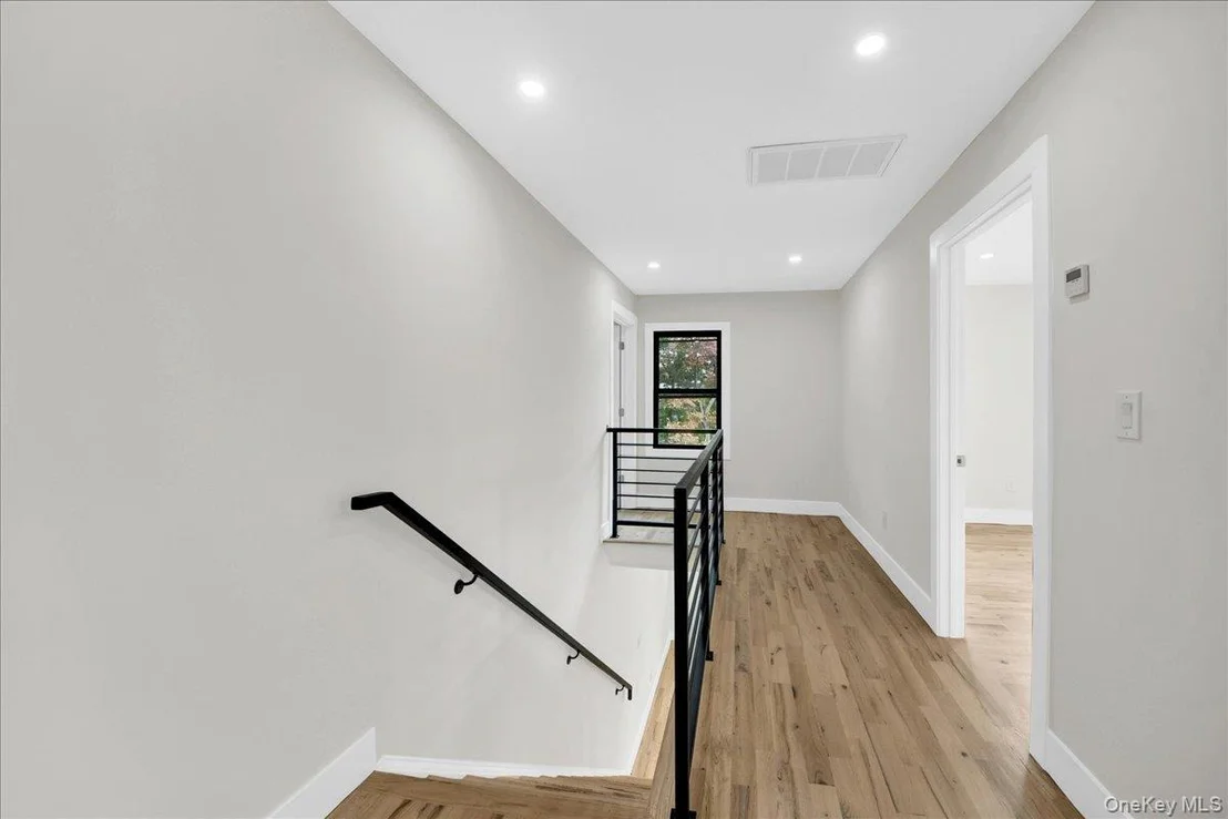 Photo of 81 Ridge Road
