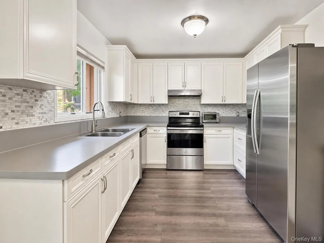 Photo of 33 Buckingham Circle