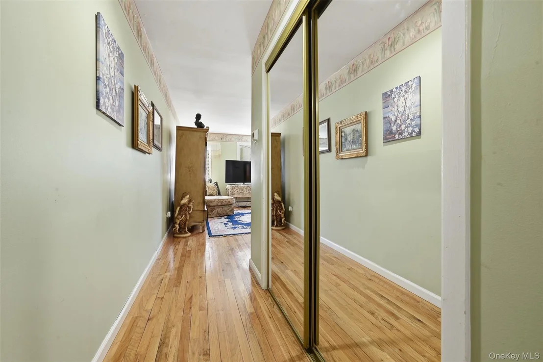 Photo of 8 Penn Drive