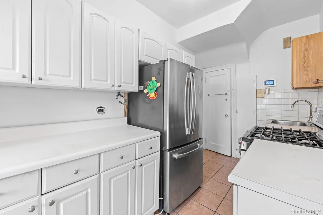 Photo of 3329 Wilson Avenue