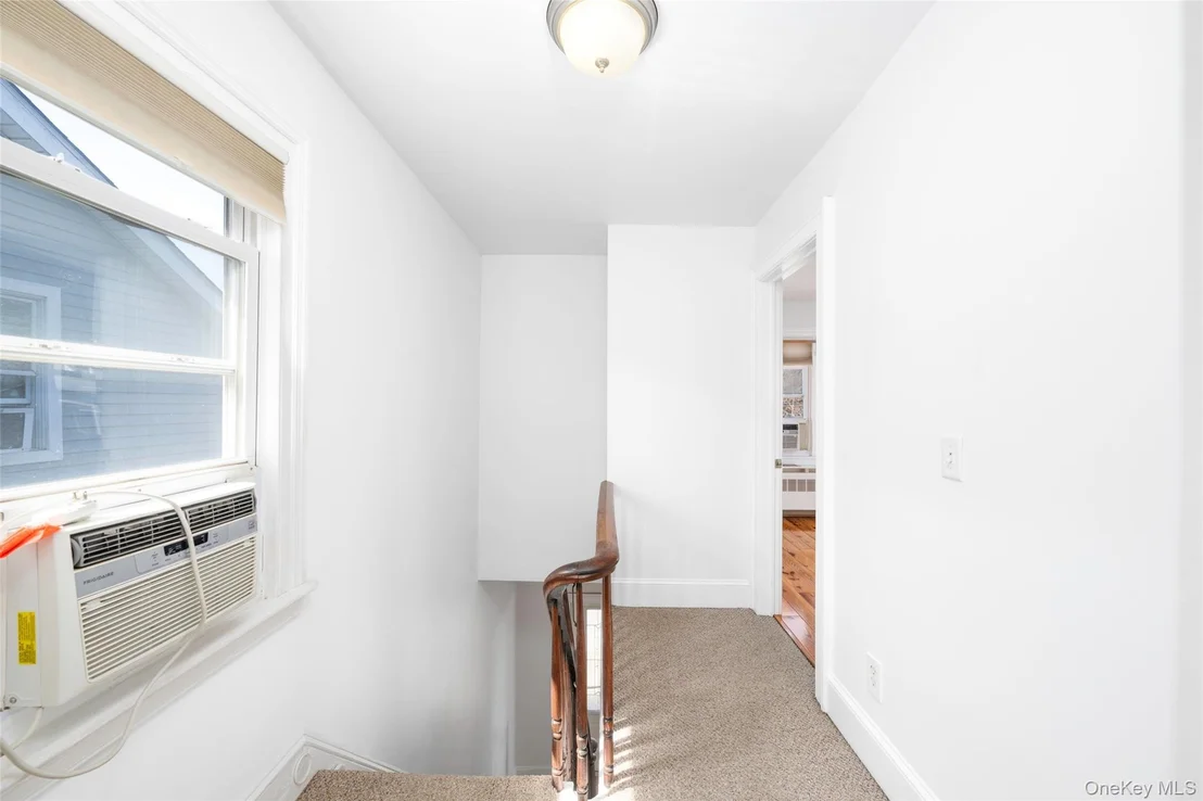 Photo of 39 N Chestnut Street