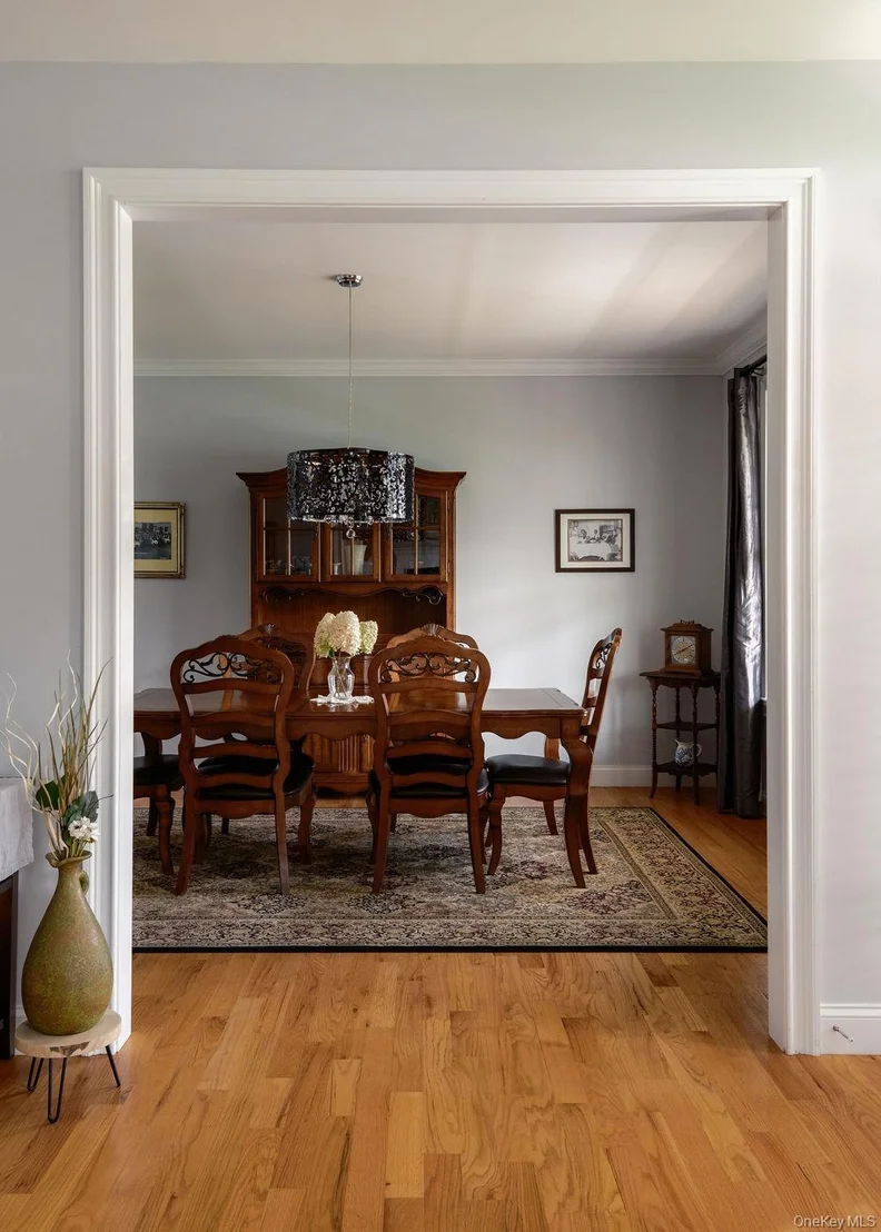 Photo of 136 Stratford Drive