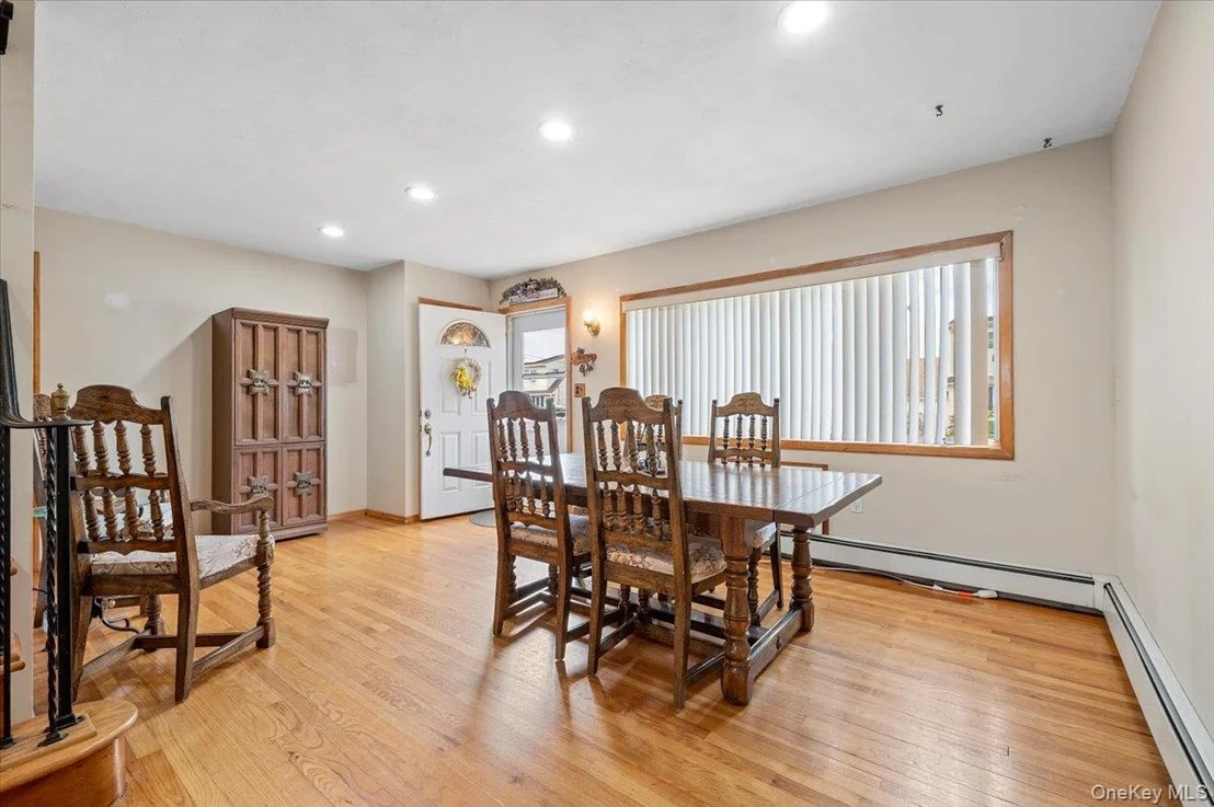 Photo of 186 11th Street