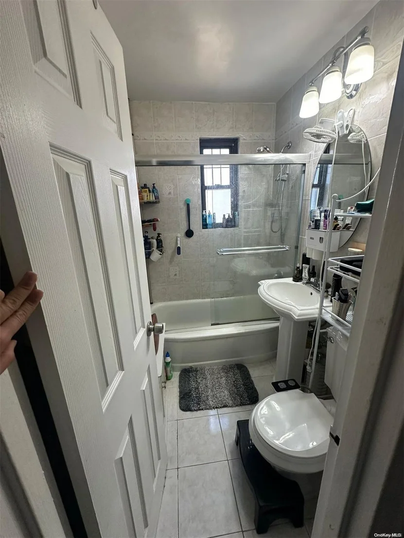 Photo of Unit A at 136-17 68th Drive