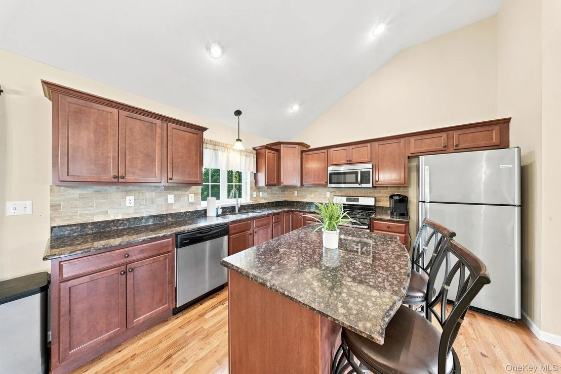 Photo of 236 Springbrook Road