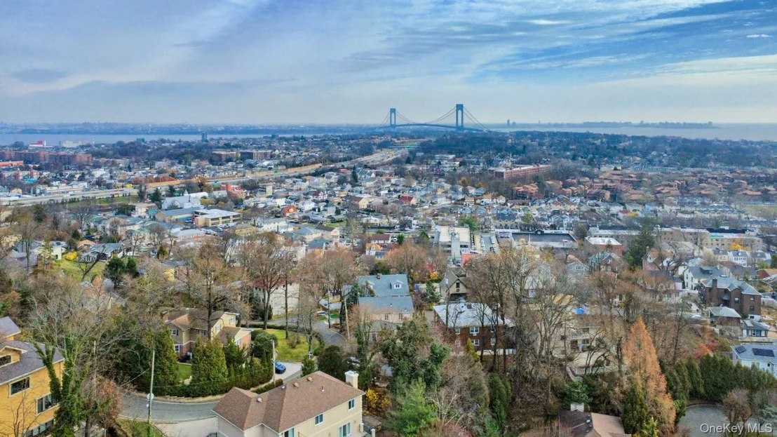 Photo of 174 Douglas