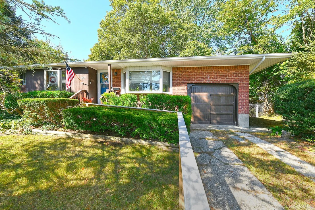 Photo of 80 Marie Crescent