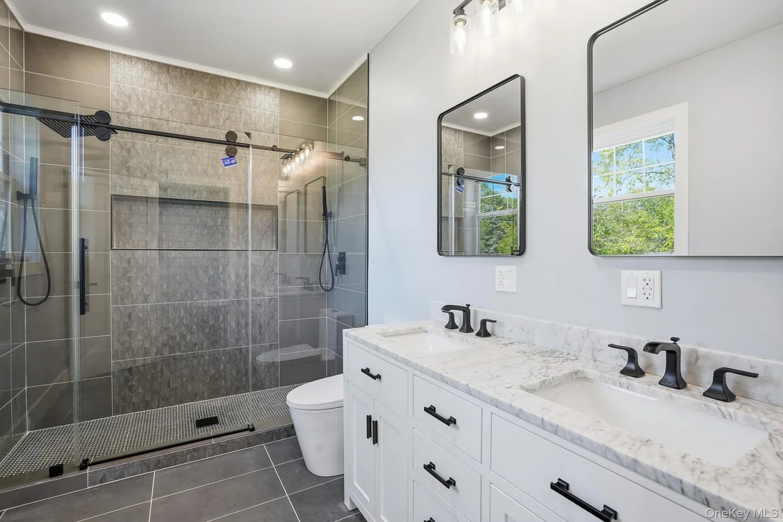 Photo of 8 Dewey Drive