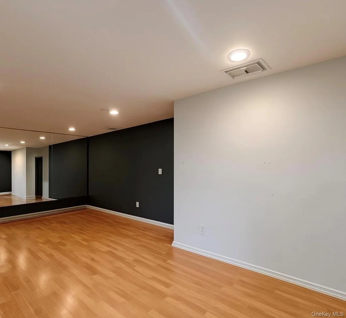 Photo of 46 Andover Drive